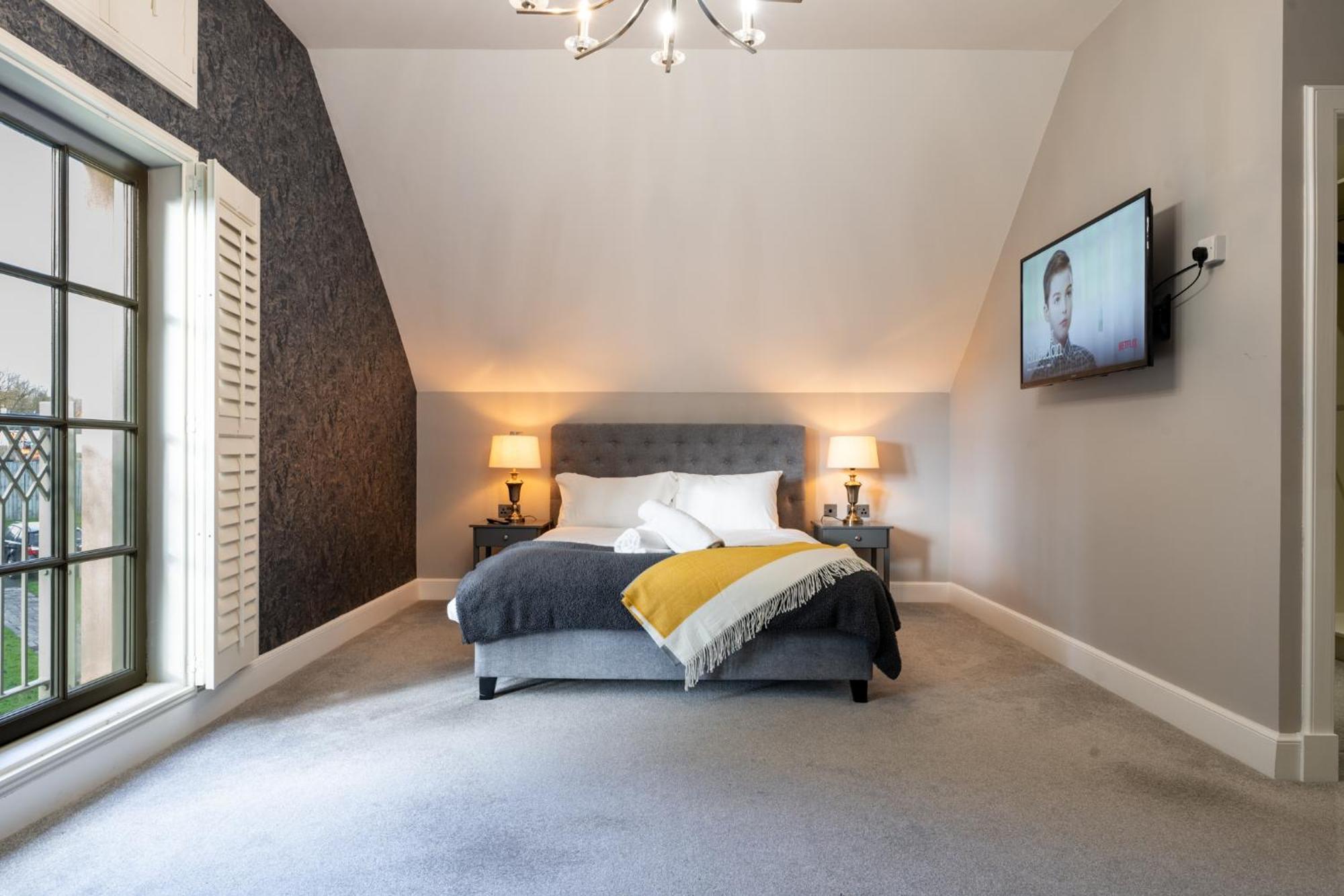 Escape Ordinary At Lough Erne Golf Village * Enniskillen