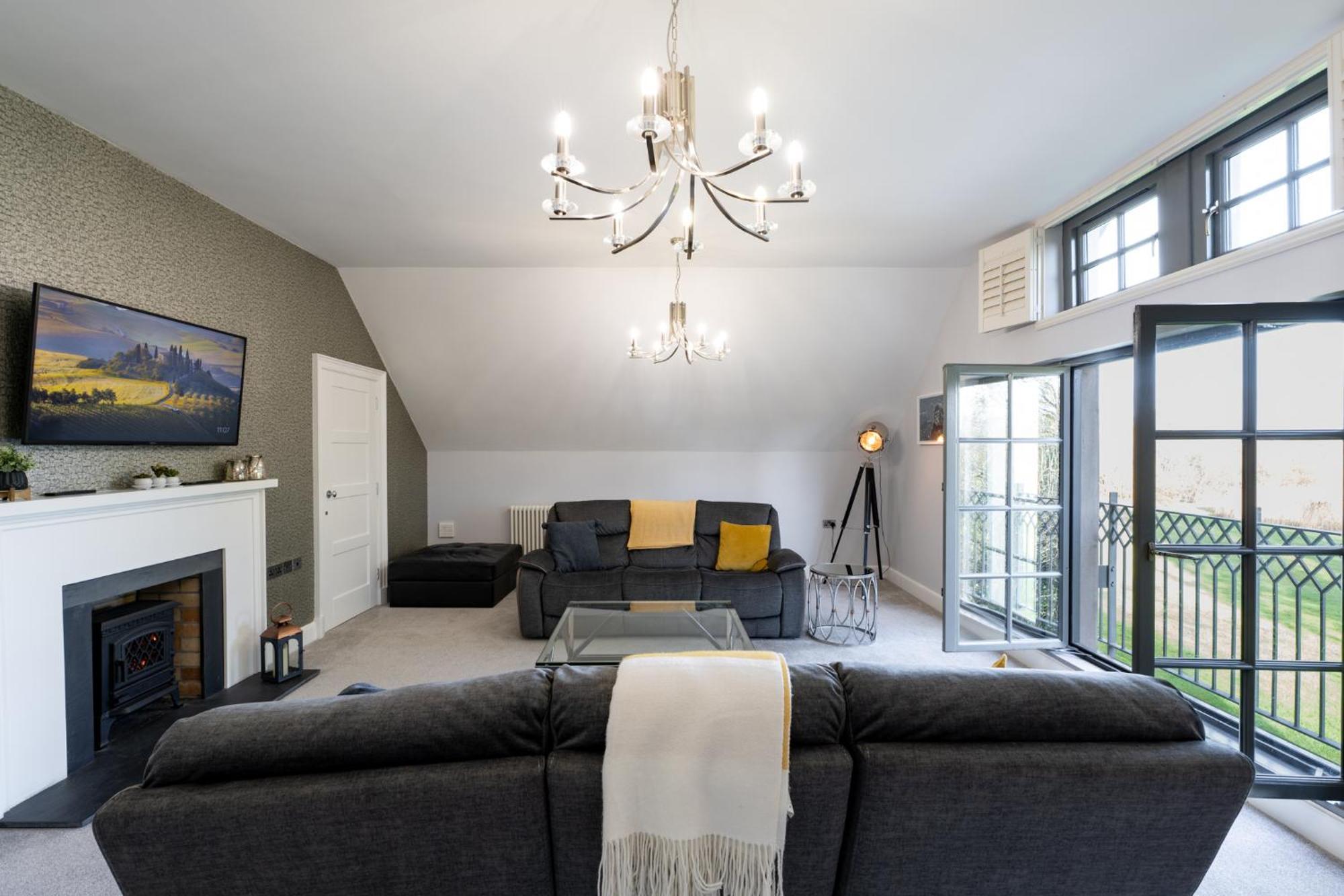 Escape Ordinary At Lough Erne Golf Village * Enniskillen