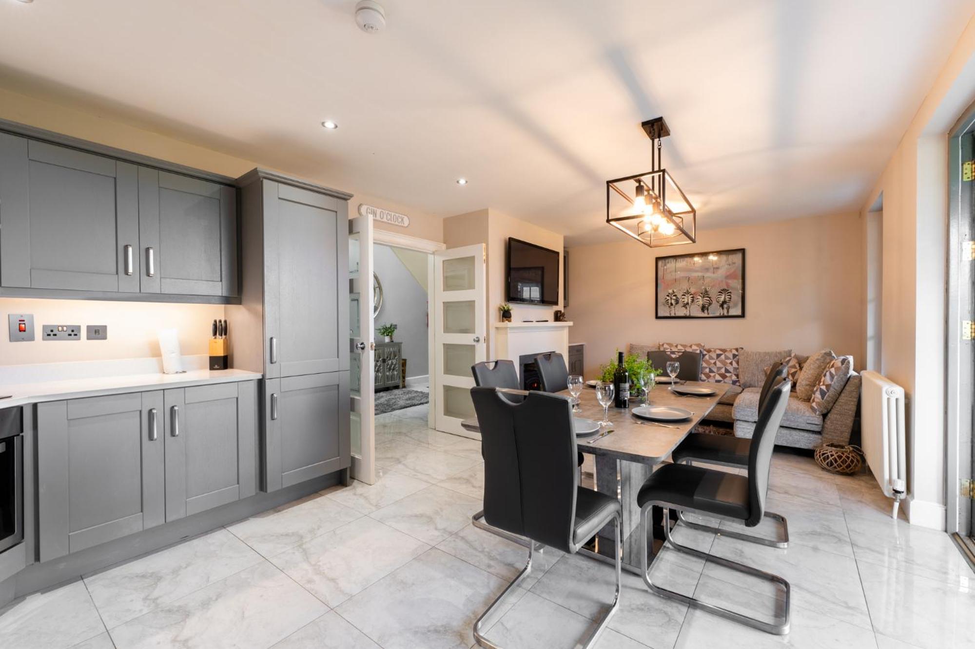 Escape Ordinary At Lough Erne Golf Village Holiday home *